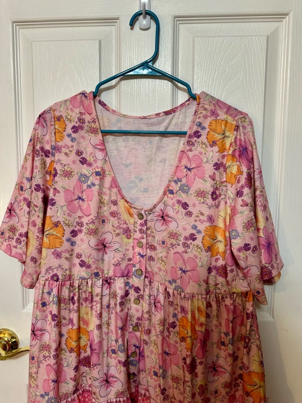 2 Beloved Boutique Pink & Purple Floral Button-Front Babydoll Dress Lg NWOT - Picture 2 of 4